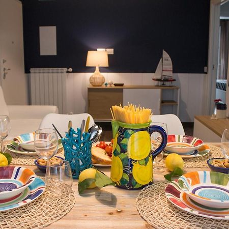 Nilu In Citta - Nuovo Appartamento Con Vista Mare Monopoli Ngoại thất bức ảnh
