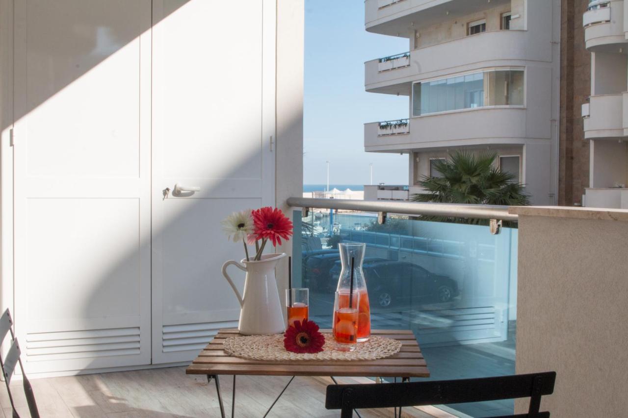 Nilu In Citta - Nuovo Appartamento Con Vista Mare Monopoli Ngoại thất bức ảnh